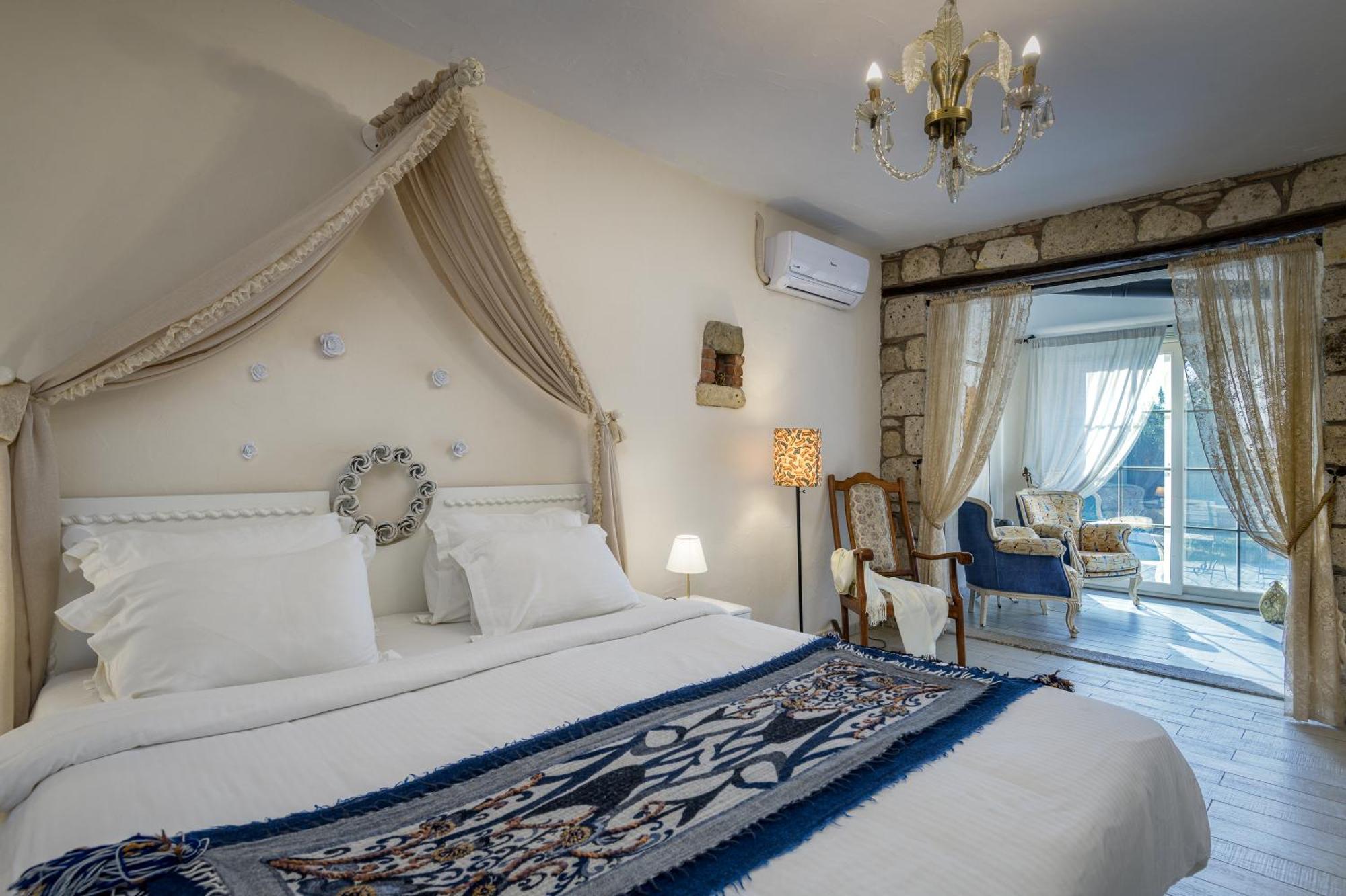 Alacati Sultan Konak Butik Otel ℳℛ Luxury Concept Exterior photo